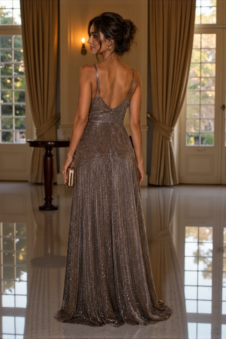 Robe longue pailletée glamour avec fente