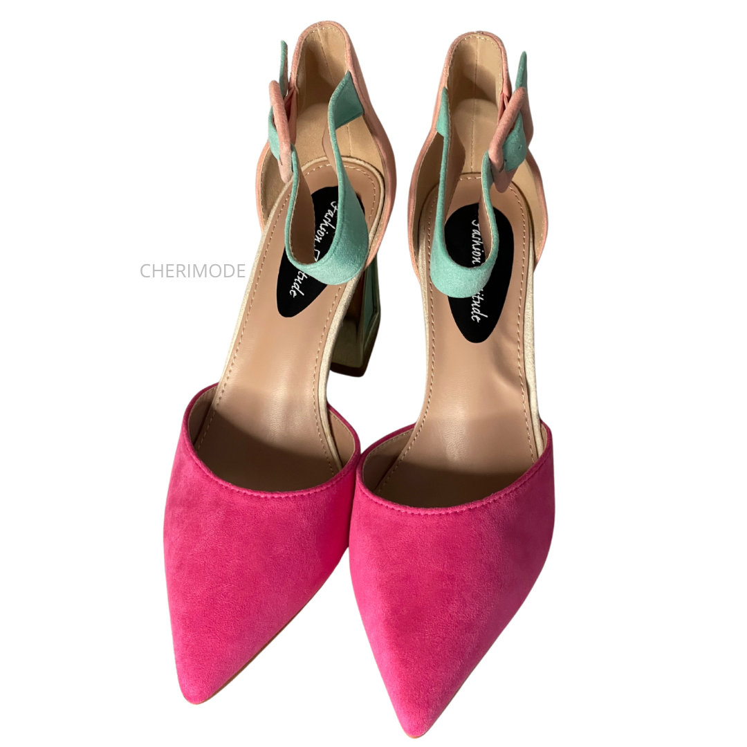 Pumps mit klobigem Absatz in Foushia-Farbe